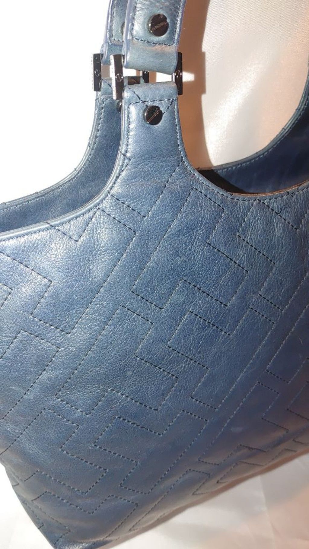 Tory Burch Tory Burch T Monogram Quilted Leather Bag in Blue Slate Size ONE SIZE - 7 Thumbnail