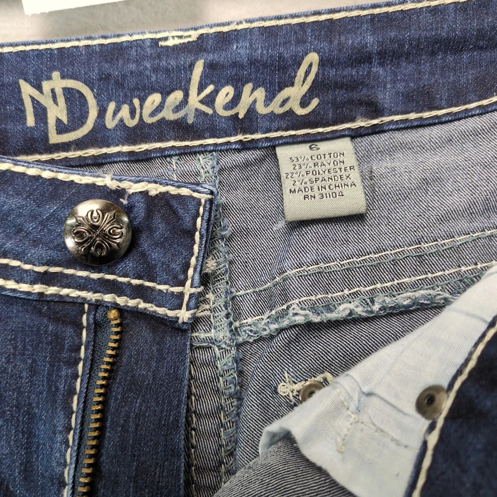 Other ND Weekend Embellished Crop Jeans Women's 6 Low Rise 30x23" Size 28" / US 6 / IT 42 - 3 Thumbnail