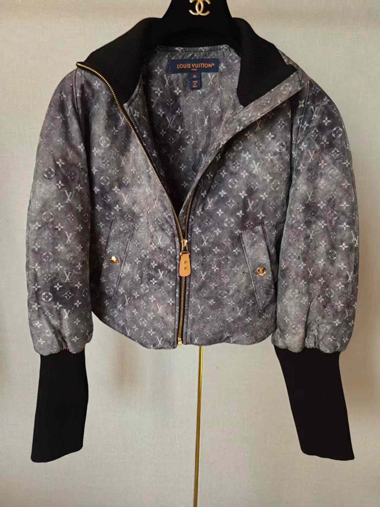Louis Vuitton LV Jacket Size 40 Size US XXS / EU 40 - 1 Thumbnail