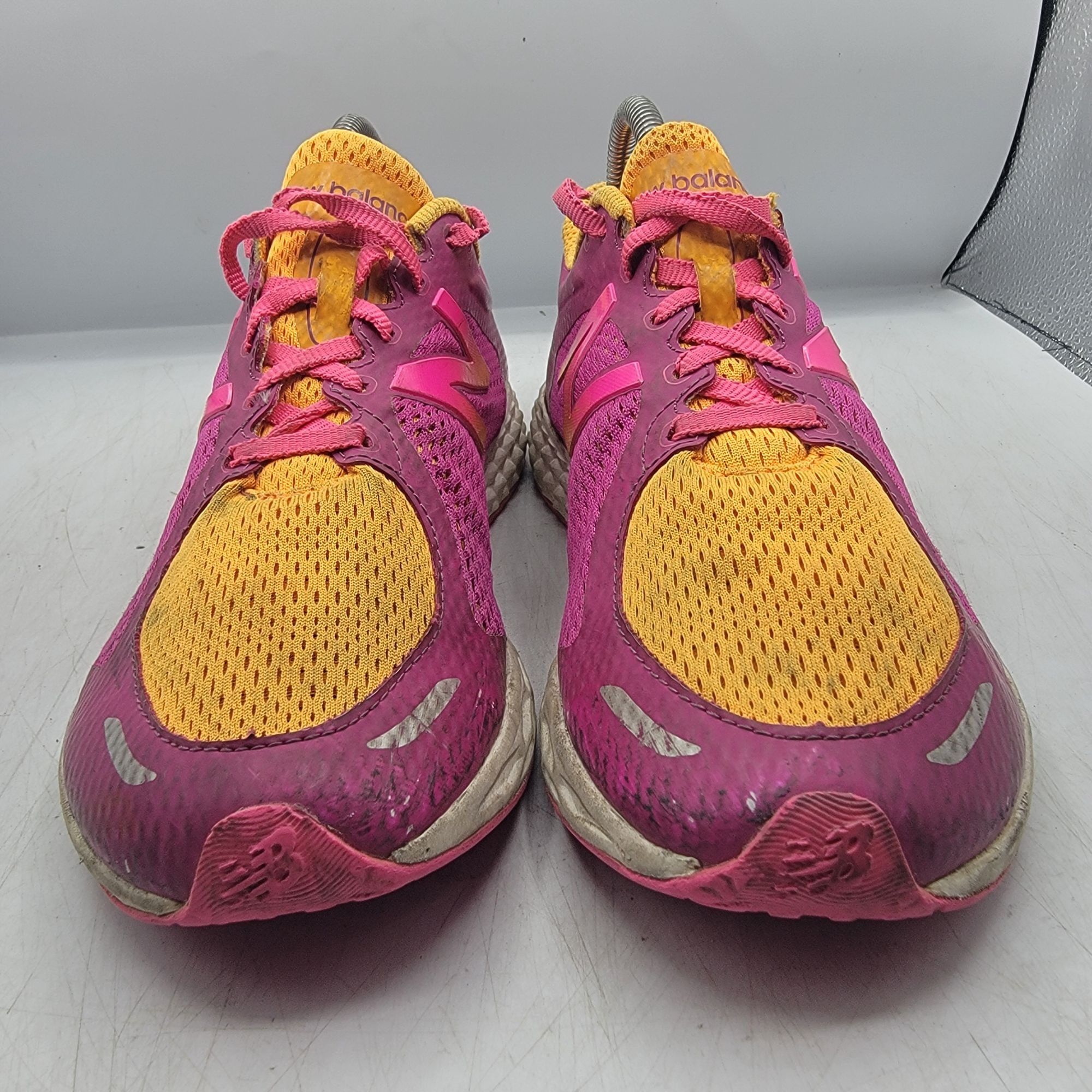 New Balance New Balance Fresh Foam Zante Mens 7 Pink Orange Athletic Sho Size US 7 / EU 40 - 2 Thumbnail