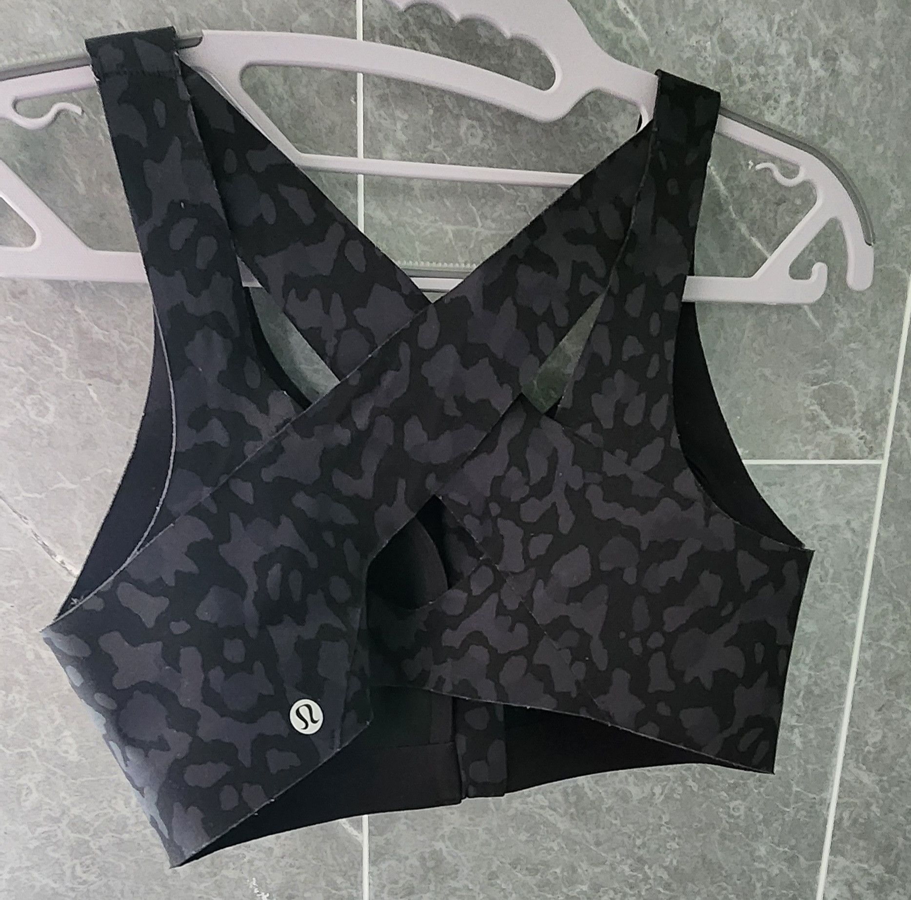 Lululemon Lululemon Enlite Bra Zip Front Incognito Camo Grey 34C Size ONE SIZE - 2 Thumbnail
