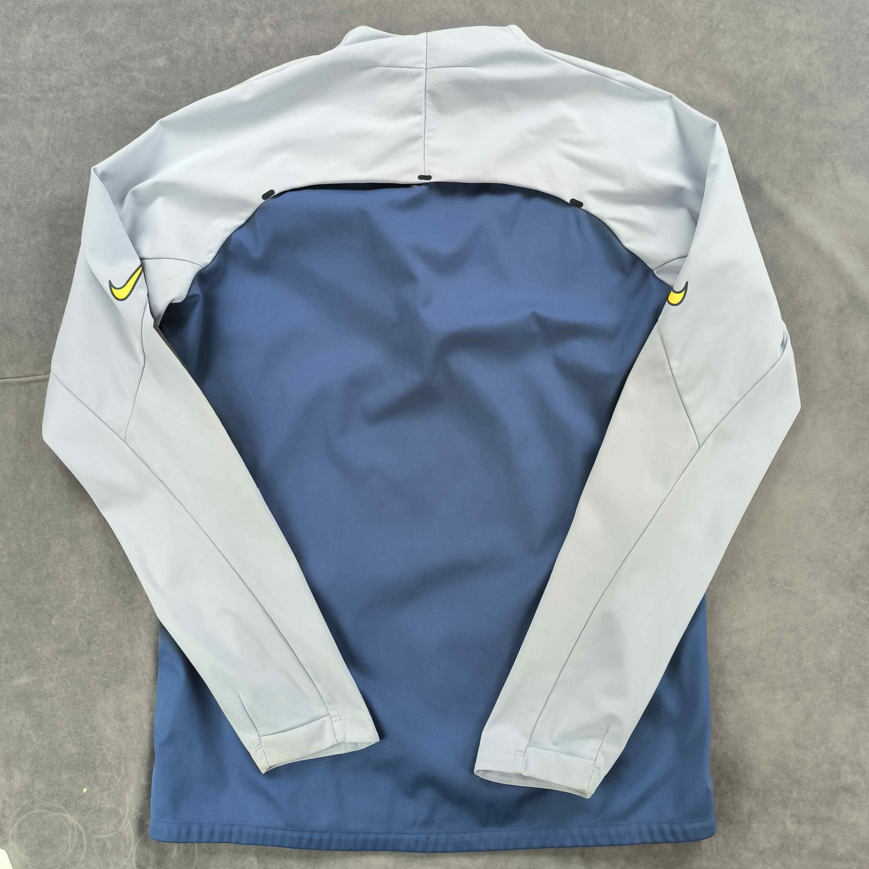 Nike Tottenham Hotspur 20-21 Nike Hypershield training top size M Size US M / EU 48-50 / 2 - 2 Thumbnail