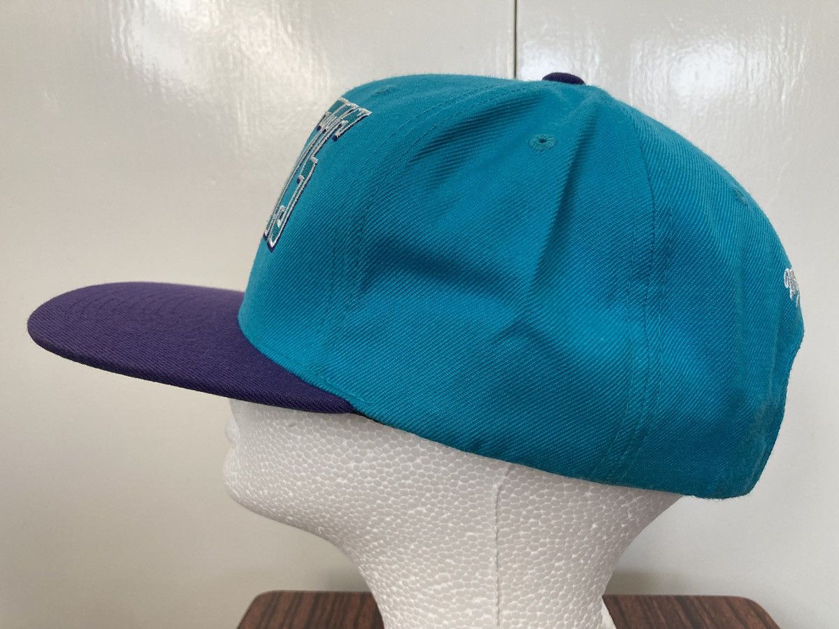 Mitchell & Ness × NBA × Vintage CHARLOTTE HORNETS MITCHELL & NESS SNAPBACK HAT NBA HARDWOOD Size ONE SIZE - 6 Thumbnail