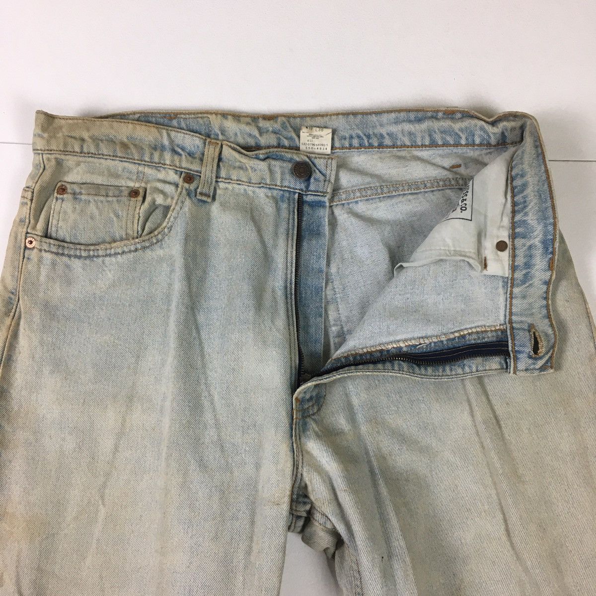 Levi's Vintage 90s Levi’s 550 Relaxed Fit Tapered Leg Size US 38 / EU 54 - 12 Thumbnail