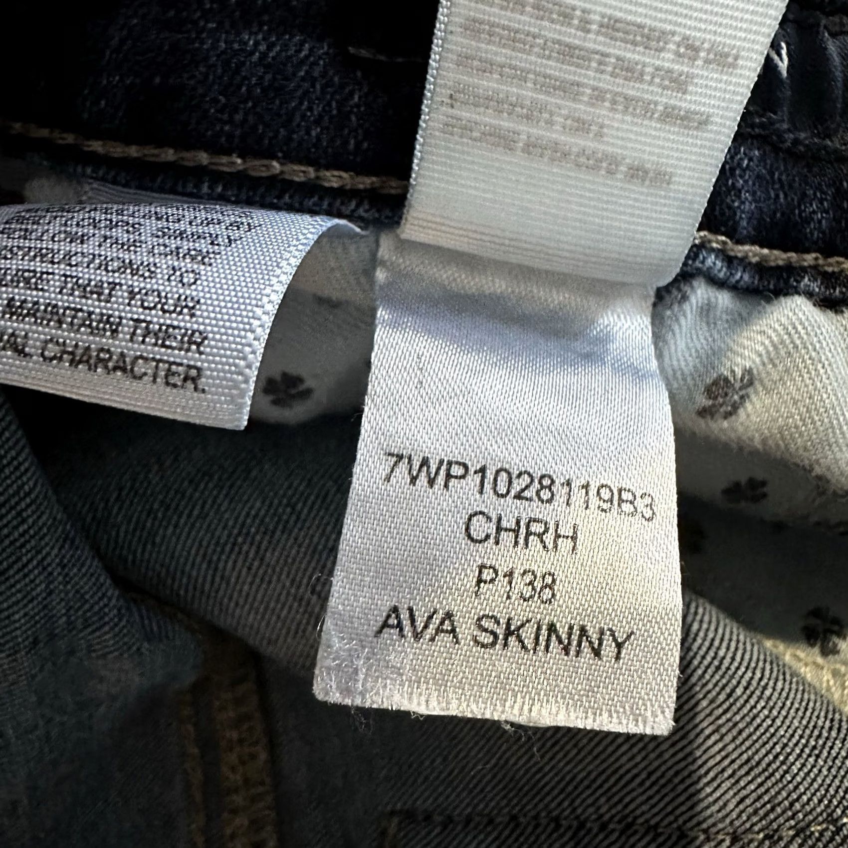 Lucky Brand Lucky Brand Jeans Womens 0 25x26 Ava Skinny Mid Rise Raw Hem Stretch Denim Ankle Jeans Blue Regular 5-Pocket Style 26 Inseam 25 Waist XS? Size 42" / US 20 - 7 Thumbnail