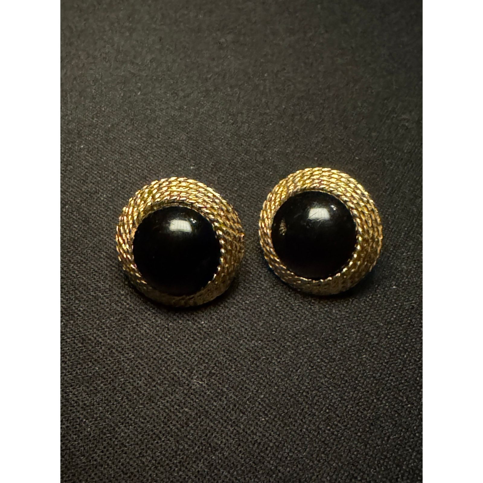 Other Vintage Napier Black Enamel Gold Tone Screw Back Earrings Size ONE SIZE - 1 Thumbnail