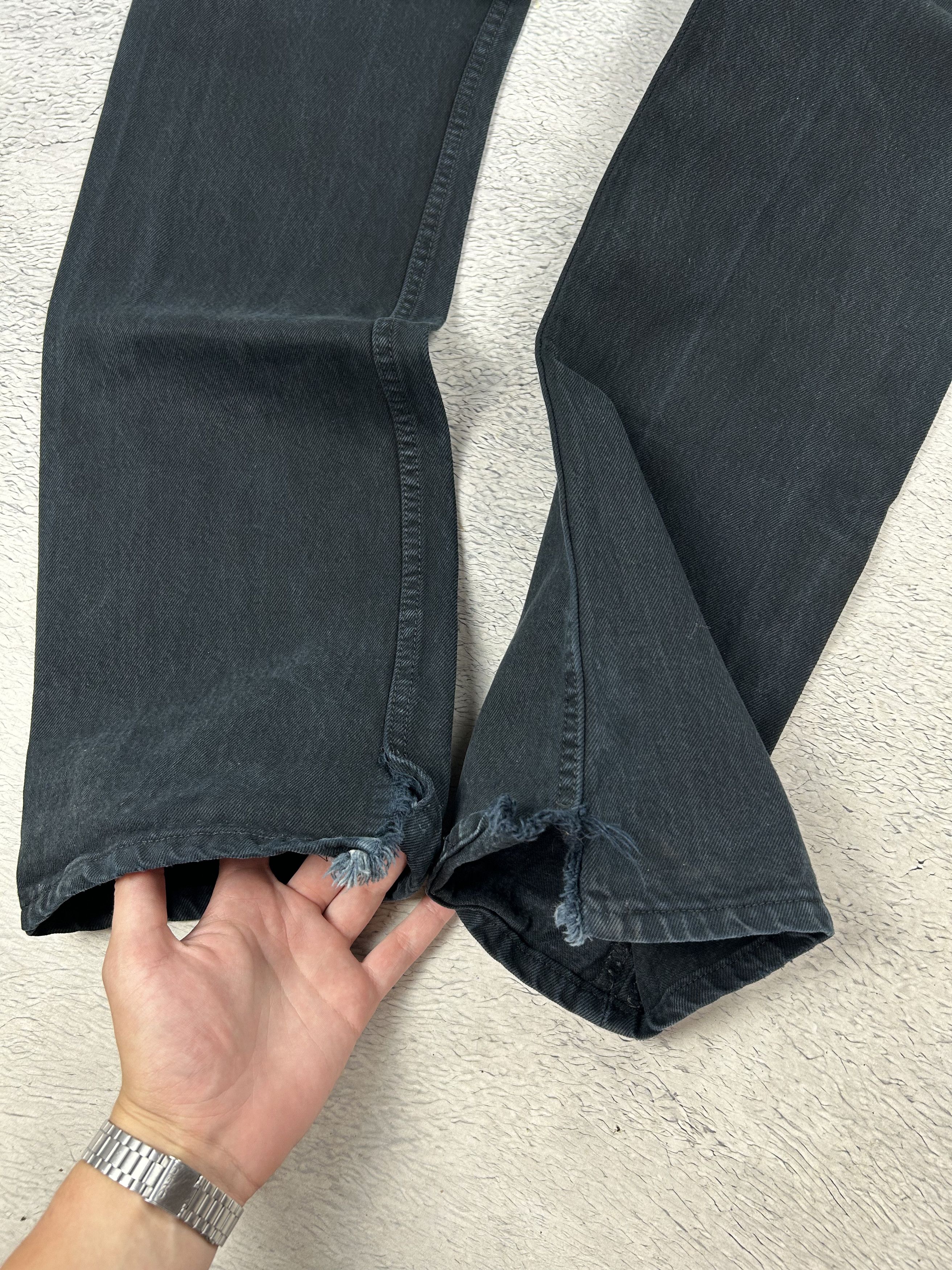 Levi's × Vintage Vintage Levi’s 501 jeans black loose fit Classic Oldmoney Size US 36 / EU 52 - 9 Thumbnail