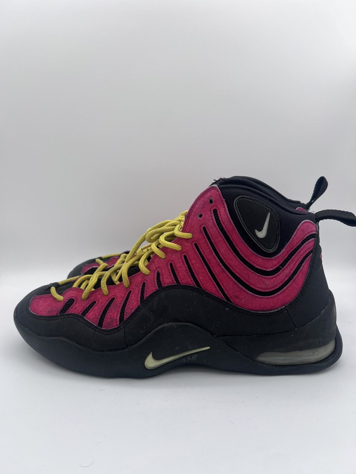 Nike Size 11 - Nike Air Bakin 2013 Black Red Size US 11 / EU 44 - 3 Thumbnail