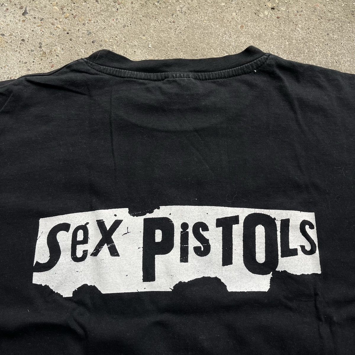 Band Tees × Vintage 90’s Sex Pistols “Anarchy in UK” Tshirt vintage black Size US L / EU 52-54 / 3 - 7 Thumbnail