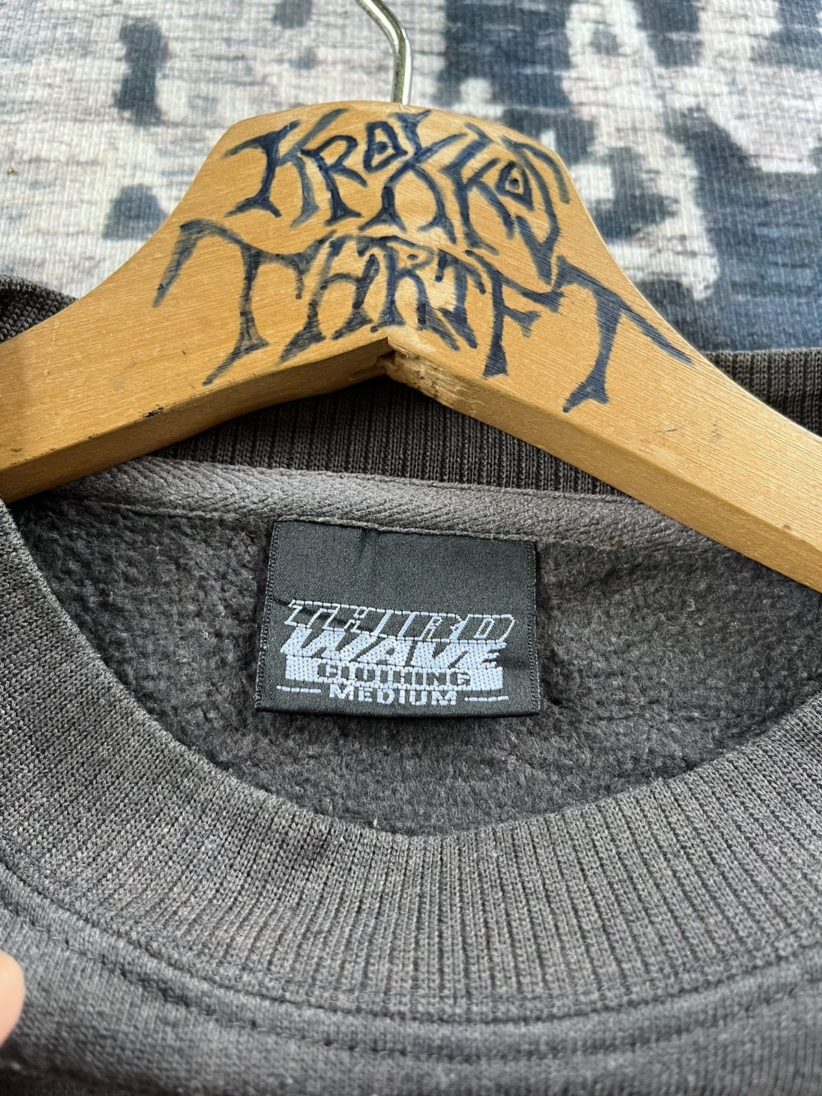 Japanese Brand × Vintage 💥Third Wave Clothing Spell Out Sweetshirts Size US M / EU 48-50 / 2 - 5 Thumbnail