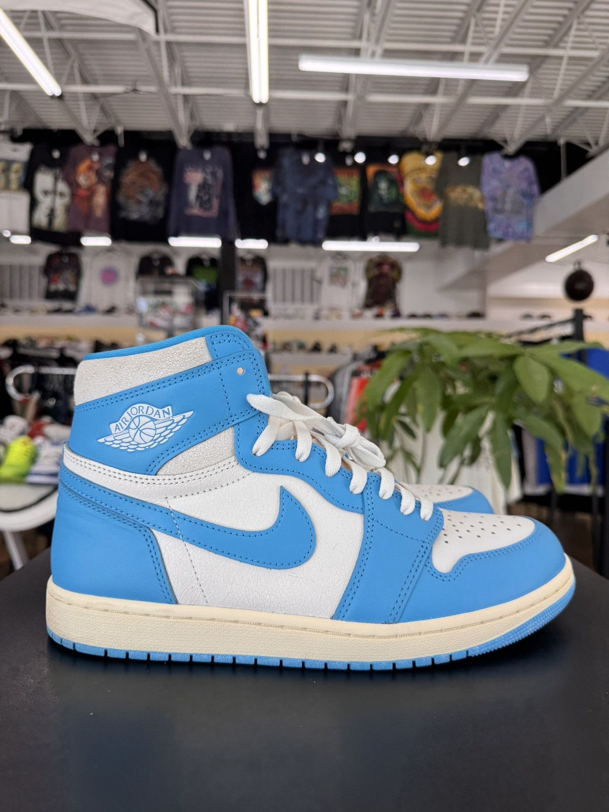 Jordan Brand Air Jordan 1 UNC Reimagined Size 10 (2025) Size US 10 / EU 43 - 6 Thumbnail