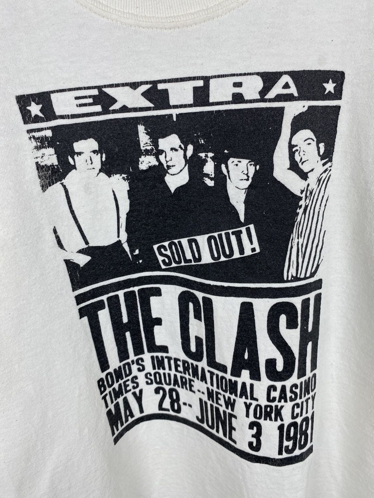 Band Tees The Clash Vintage Tee T-Shirt Tour size XL Size US XL / EU 56 / 4 - 3 Thumbnail