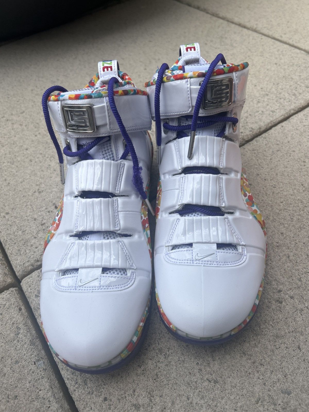 Nike Zoom Lebron IV Size US 7.5 / EU 40-41 - 6 Thumbnail