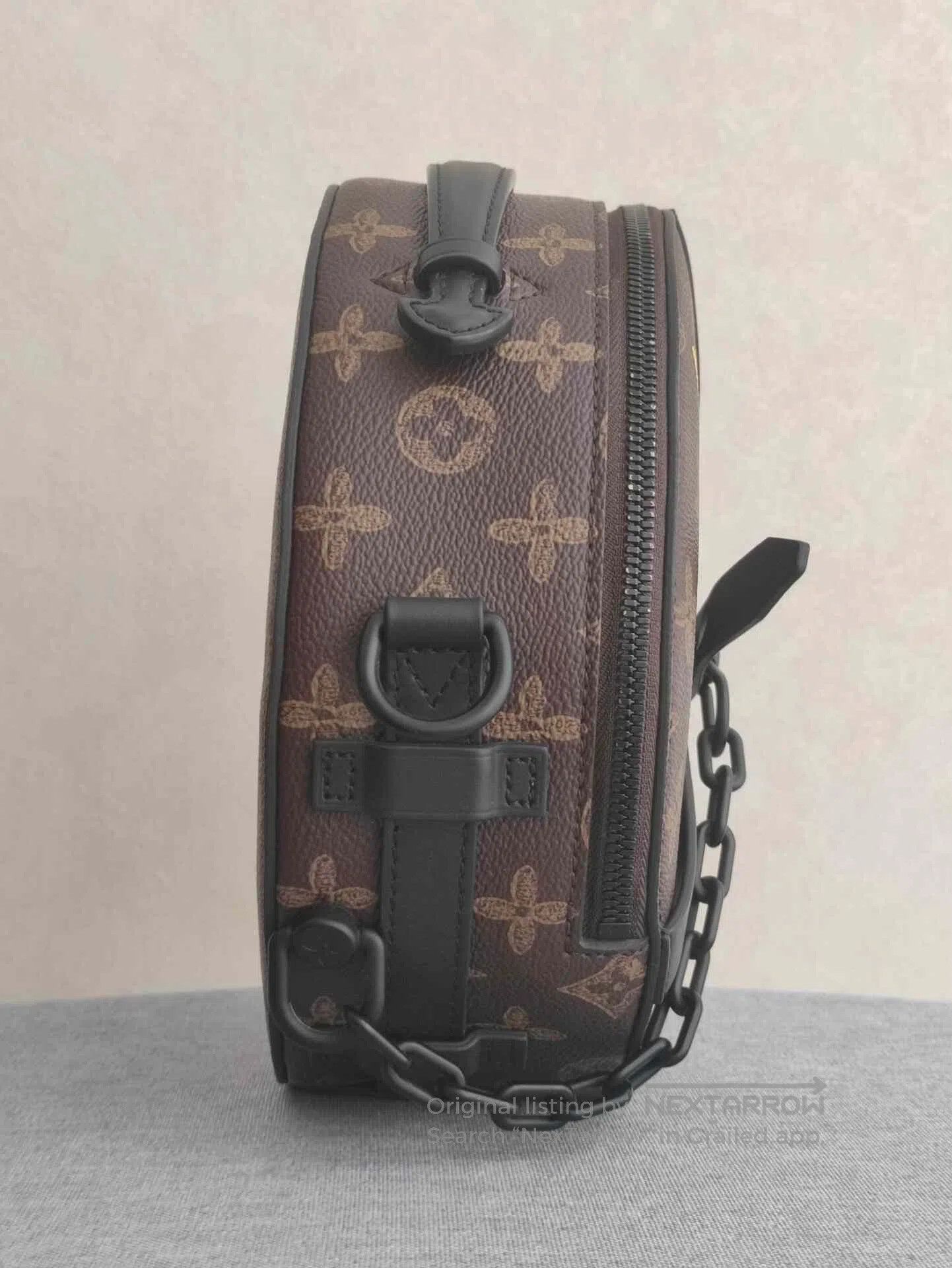 Louis Vuitton Louis Vuitton 22SS Monogram Tire Bag. Size ONE SIZE - 3 Thumbnail