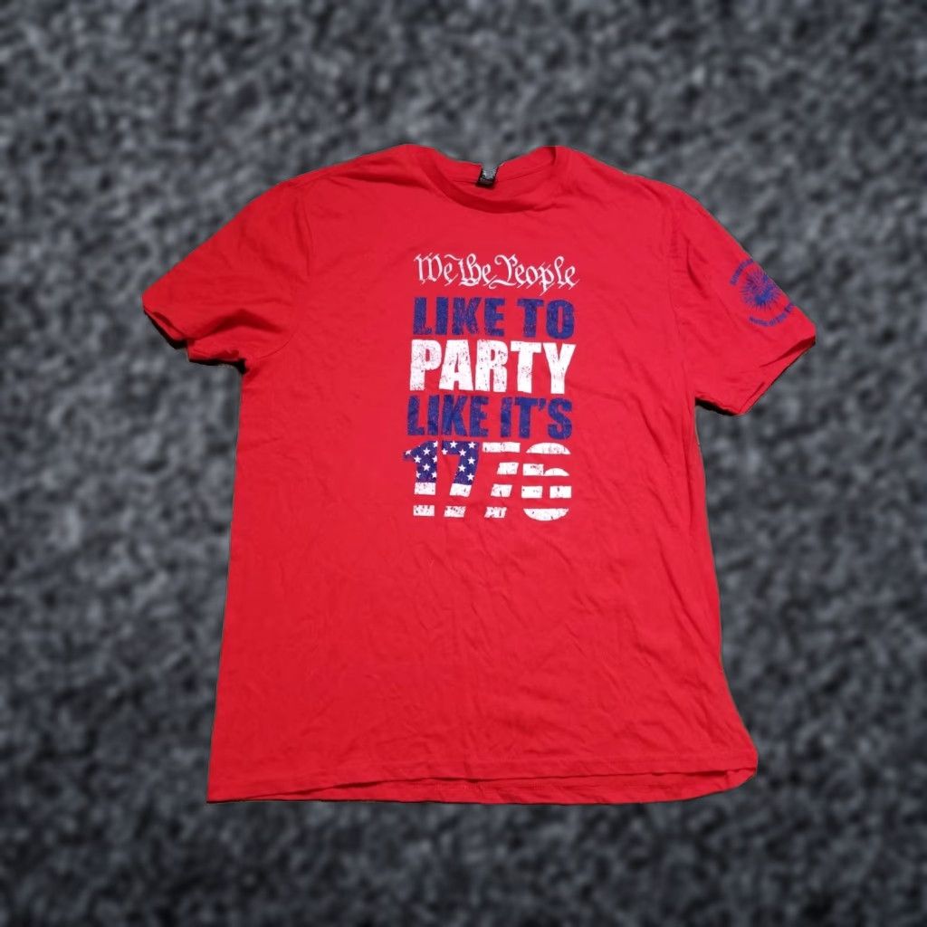 Vintage Mens 2XL T-Shirt 4th of July We The People Like to Party Like 1776 Size US XXL / EU 58 / 5 - 1 Thumbnail