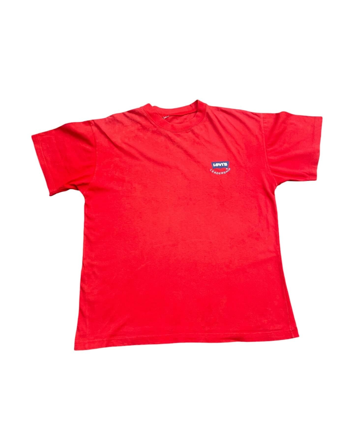 Levi's Vintage Levis Leadership Tshirt Size US M / EU 48-50 / 2 - 1 Thumbnail