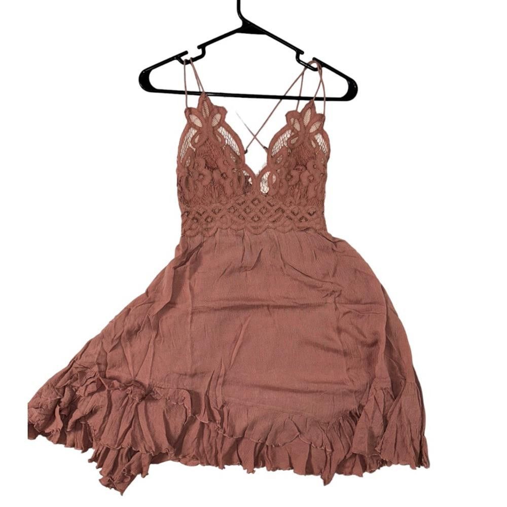 Free People Free People l NWT Adella Slip Dress in Rose Size XS Size XS / US 0-2 / IT 36-38 - 2 Thumbnail