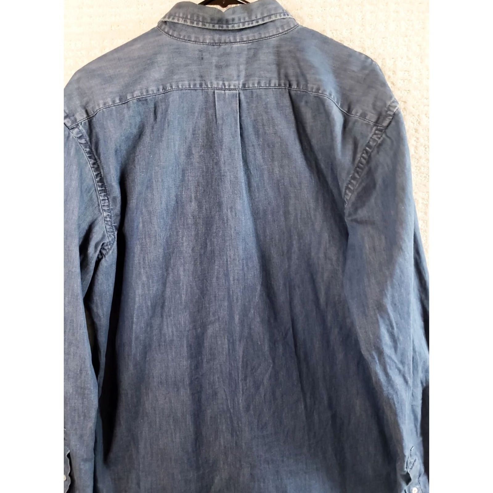 Old Navy Old Navy Denim Shirt Men XL Blue Long Sleeve Button-Up Collared Pocket Casual Classic Crochet? Size US XL / EU 56 / 4 - 5 Thumbnail