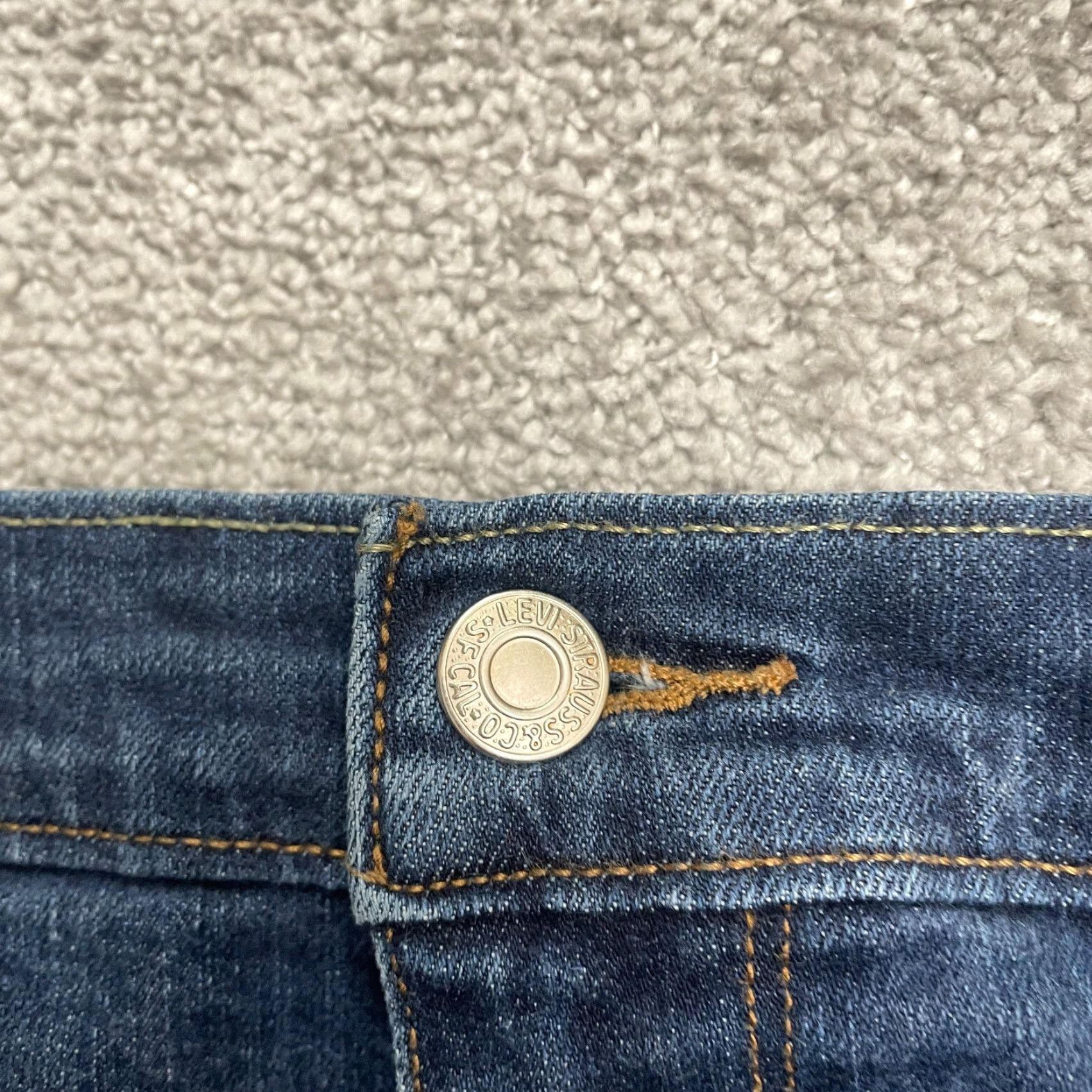 Levi's VINTAGE Levi's 505 Straight Leg Jeans Womens Size 8 Blue Mid Rise Casual Cotton 32x31 Size 30" / US 8 / IT 44 - 3 Thumbnail