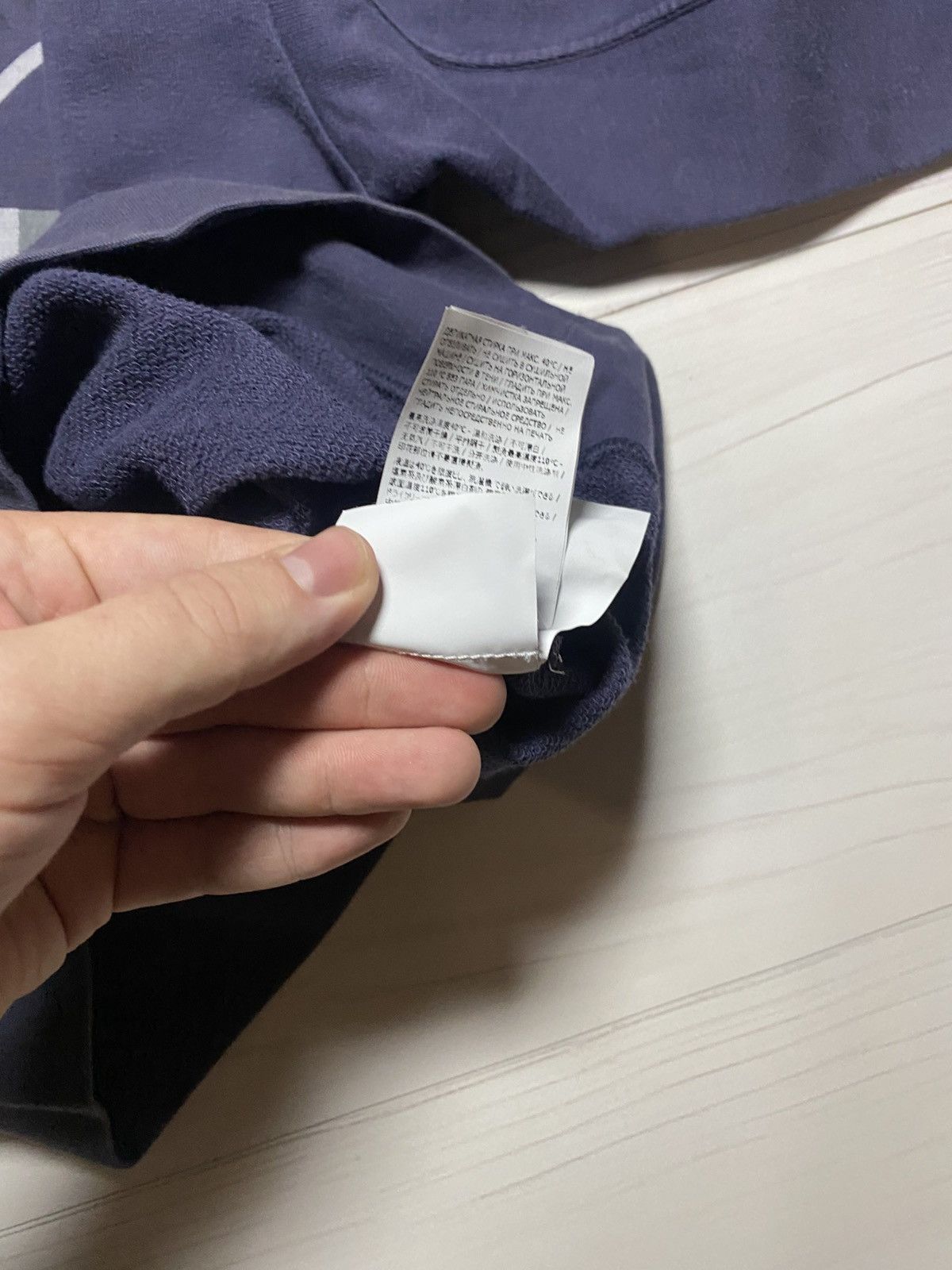 Stone Island Stone Island Junior Pixelated Compass Logo y2k sweatshirt Size US XS / EU 42 / 0 - 8 Thumbnail