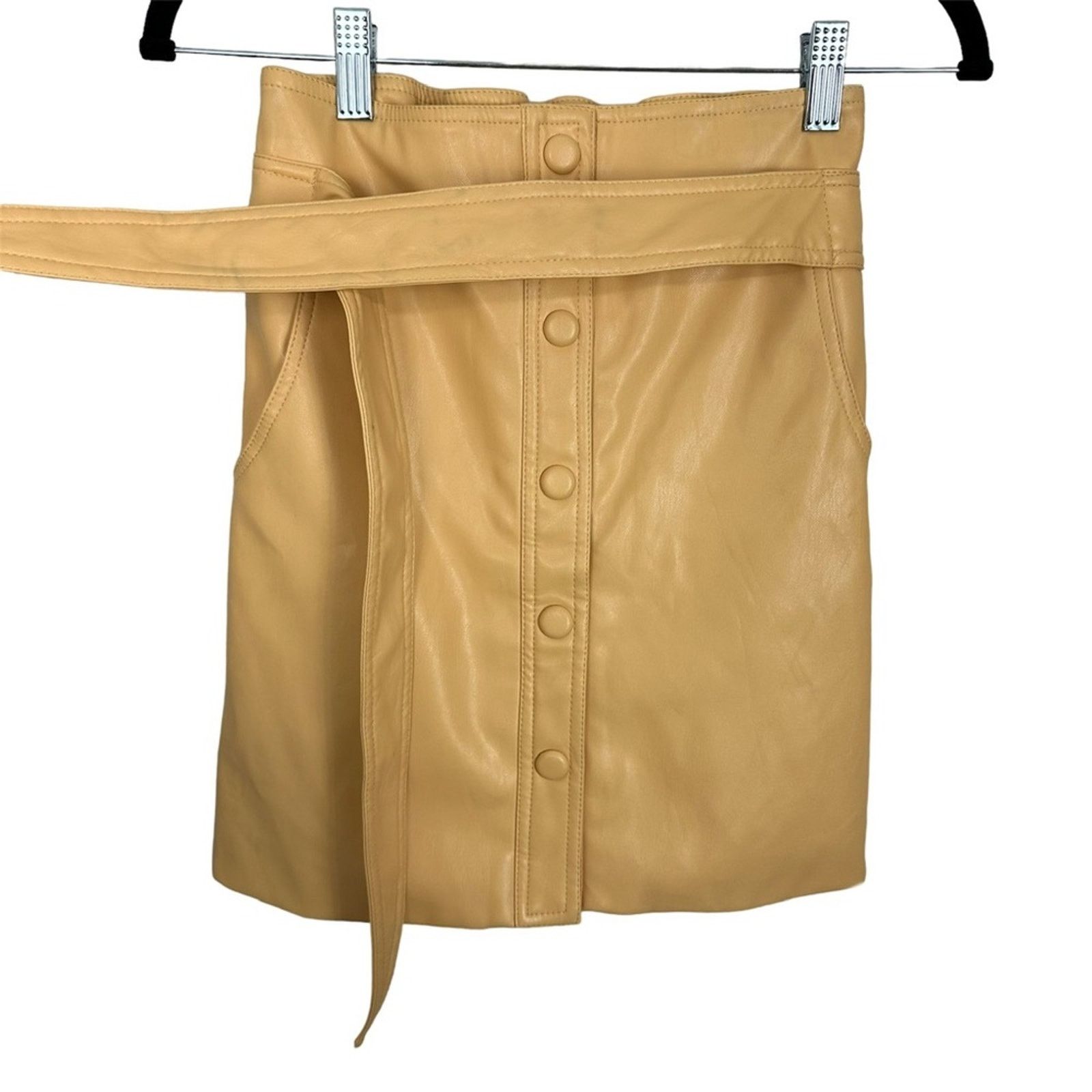 Urban Outfitters NWT Urban Outfitters Faux Leather Belted Mini Skirt Peach XS Size 26" / US 2 / IT 38 - 8 Thumbnail