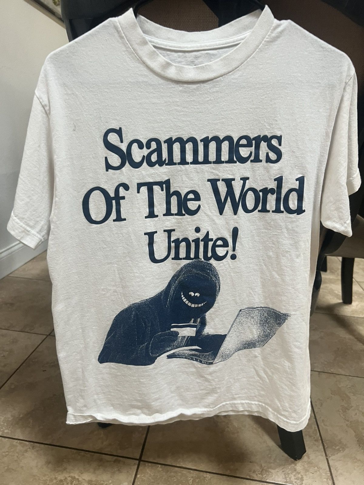 Other 1800 Paradise Scammers of The Word Unite T-Shirt Size US S / EU 44-46 / 1 - 1 Thumbnail