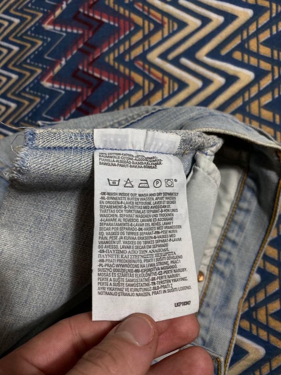 Levi's Vintage Levis Shorts big logo 90s Size US 34 / EU 50 - 15 Thumbnail