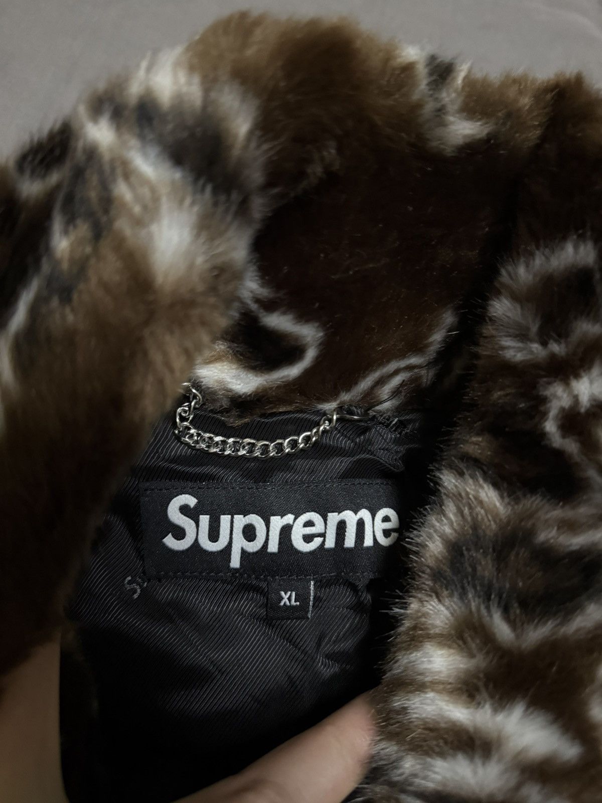 Supreme Supreme bandana Faux Fur bomber jacket brown Size US XL / EU 56 / 4 - 3 Thumbnail
