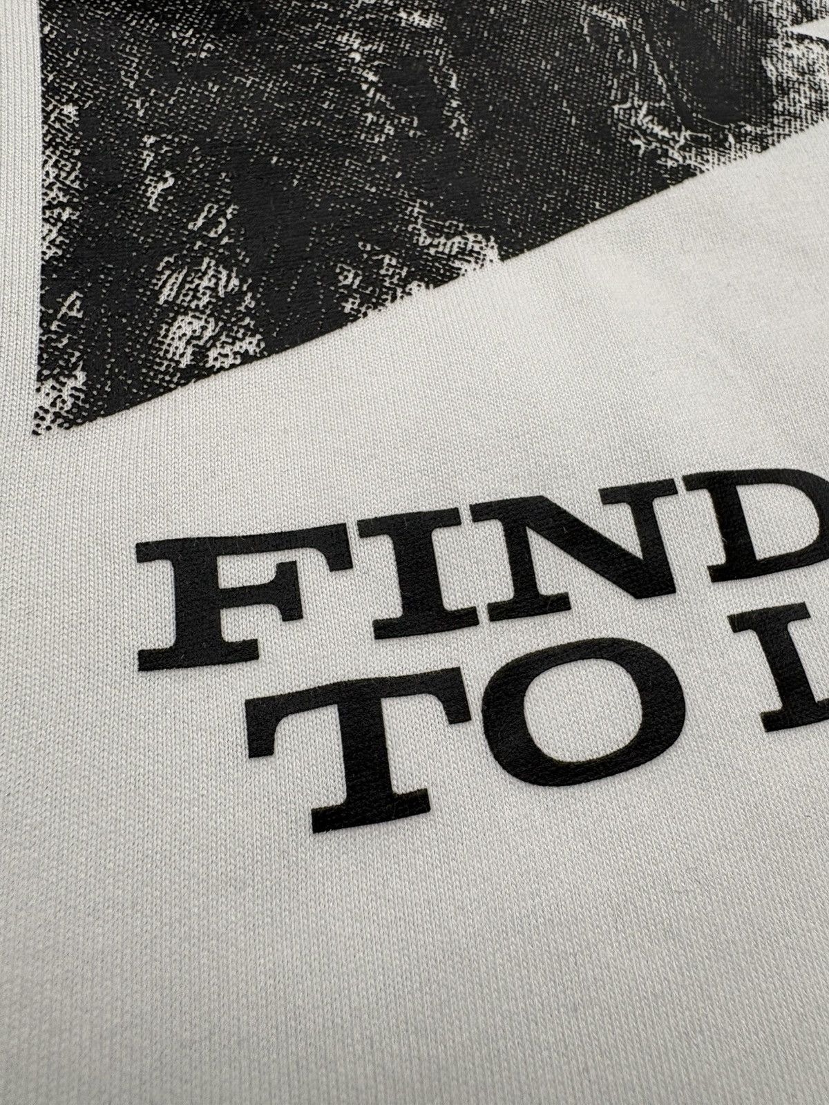 Nike Nike Trail Find Some Run To Look Up Graphic T-Shirt Outdoor Size US M / EU 48-50 / 2 - 9 Thumbnail