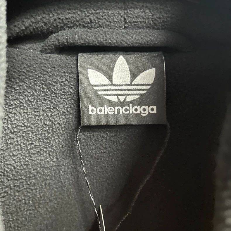 Balenciaga Balenciaga Adidas Black Polar Fleece Embroidered Logo Zip Size US XXS / EU 40 - 2 Thumbnail