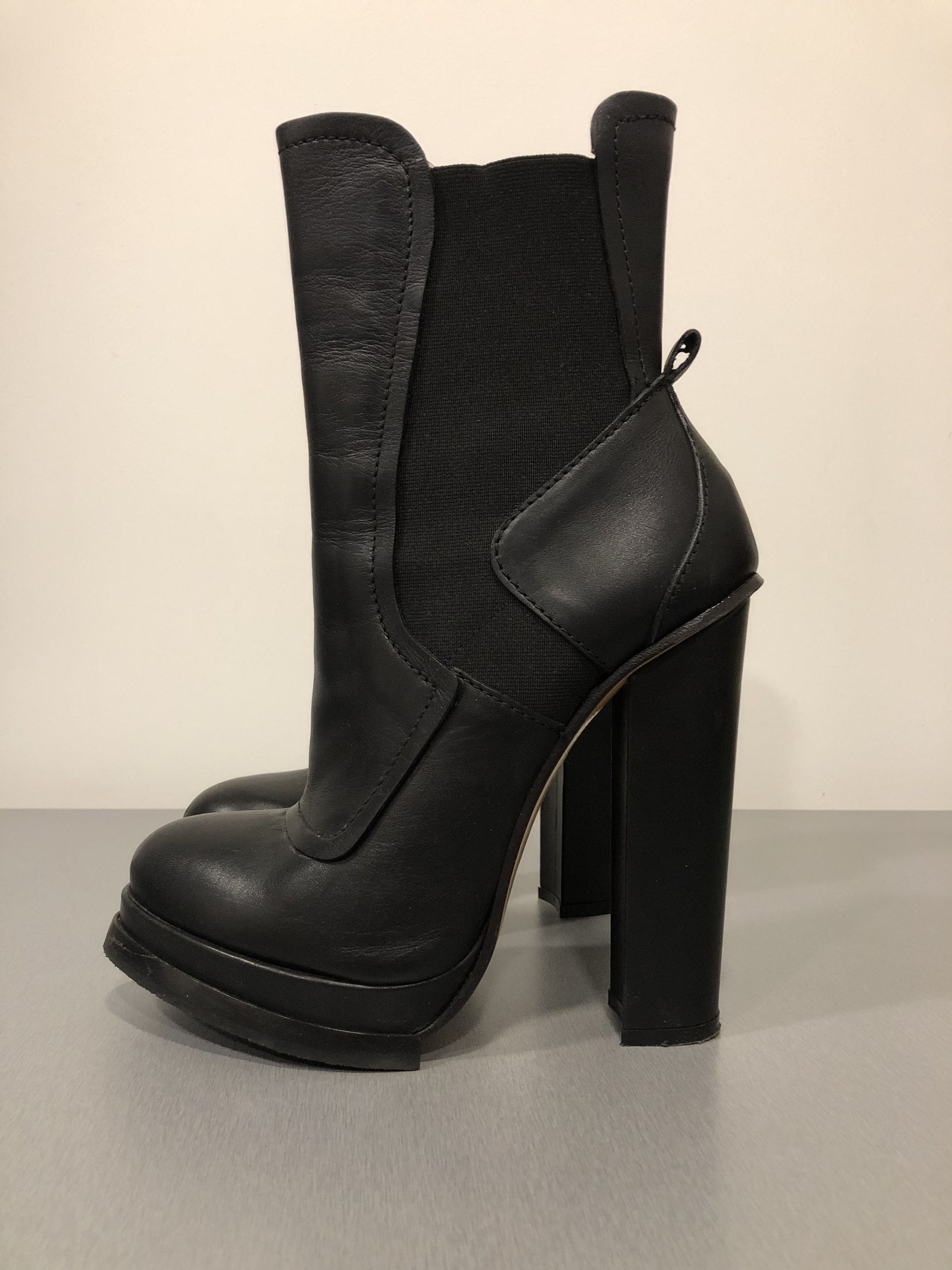 N21 INCREDIBLE N21 ORIGINAL ANKLE BOOTS, SIZE 39, HIGH HEEL Size US 8.5 / IT 38.5 - 4 Thumbnail