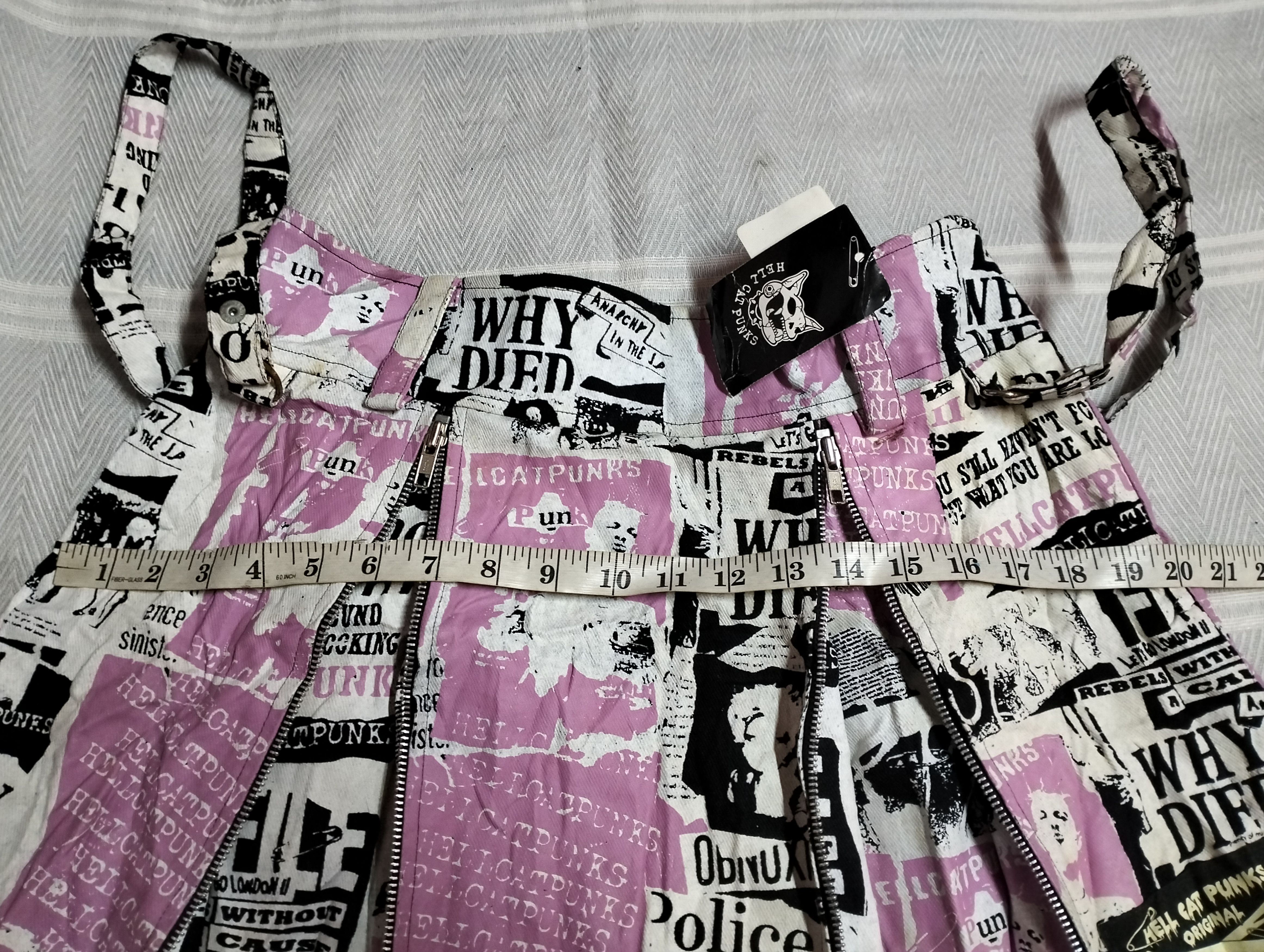 Seditionaries Hell Cat Punk Not Dead Mini Skirt Full Print Size 32" / US 10 / IT 46 - 19 Thumbnail