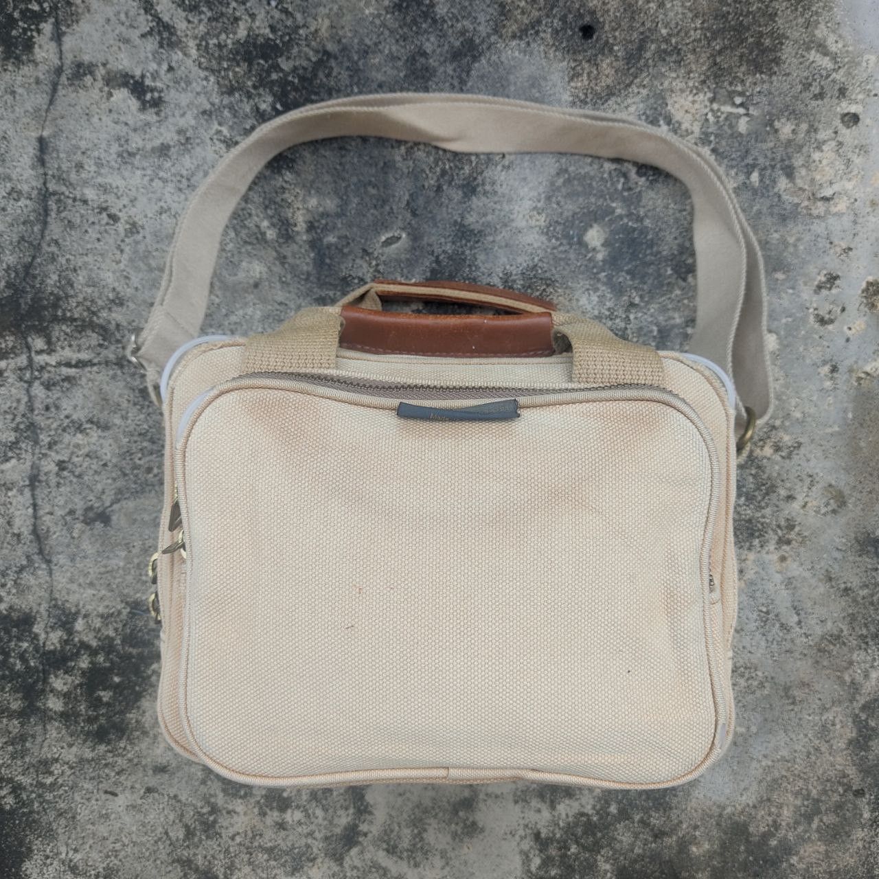 Japanese Brand Shirai Design Japan Sling Bag Size ONE SIZE - 1 Thumbnail