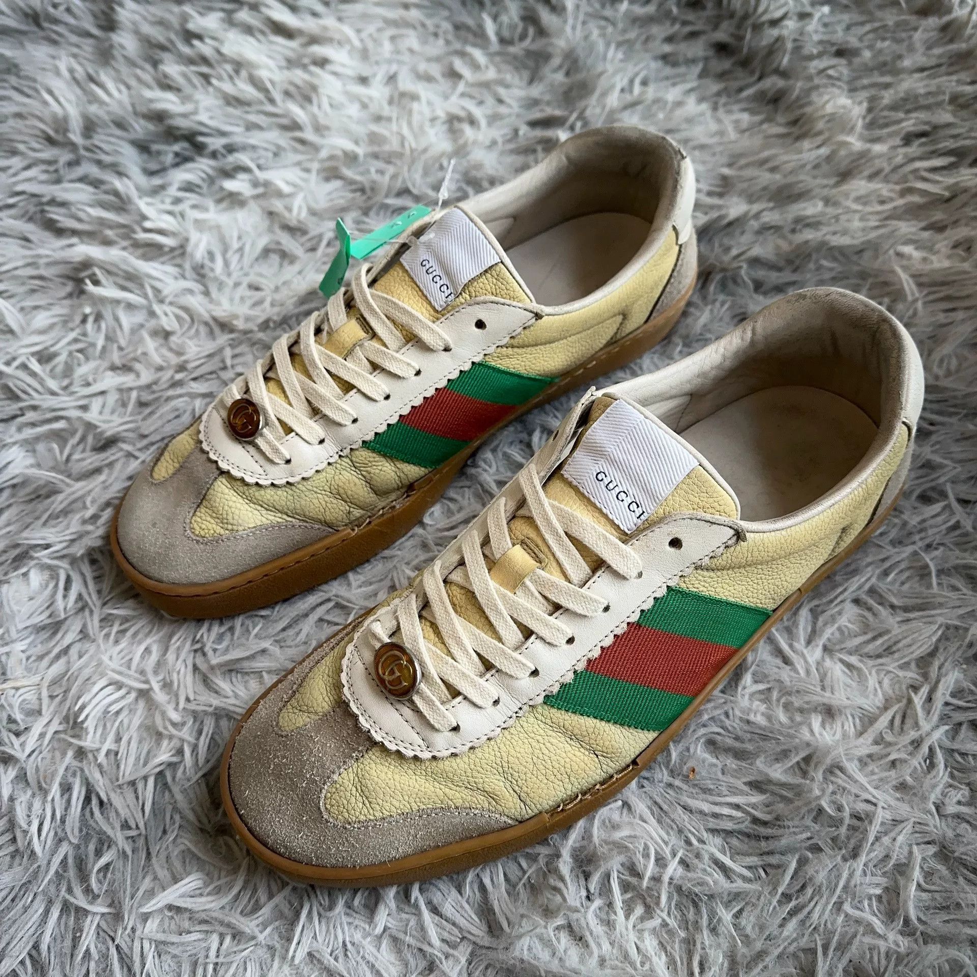 Gucci Gucci Lowtop Sneakers 9 Men Size US 9 / EU 42 - 1 Thumbnail