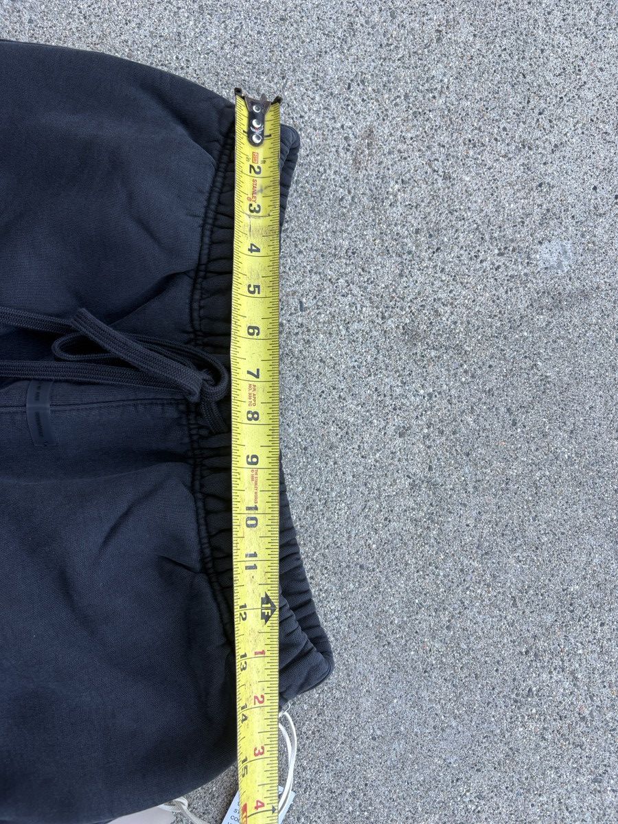 Fear of God Black Fear of God Essentials Fleece Flare Sweatpants Sz. M Size US 34 / EU 50 - 10 Thumbnail