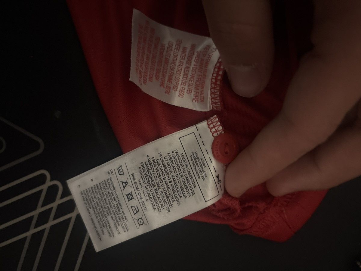 Adidas Manchester united 2023 home shirt brand new Size US L / EU 52-54 / 3 - 5 Thumbnail