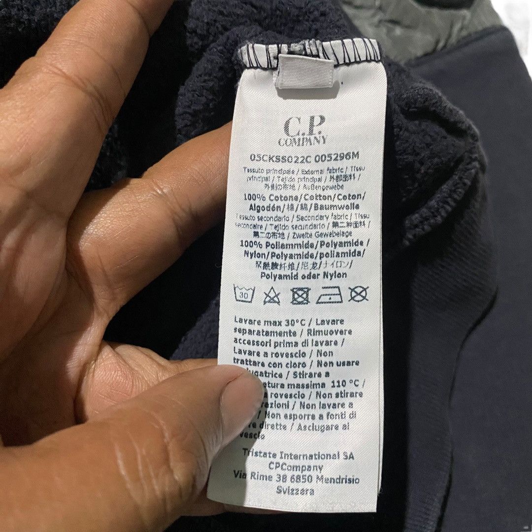 C.P. Company CP Company undersixteen lens navy crewneck Size S / US 4 / IT 40 - 8 Thumbnail