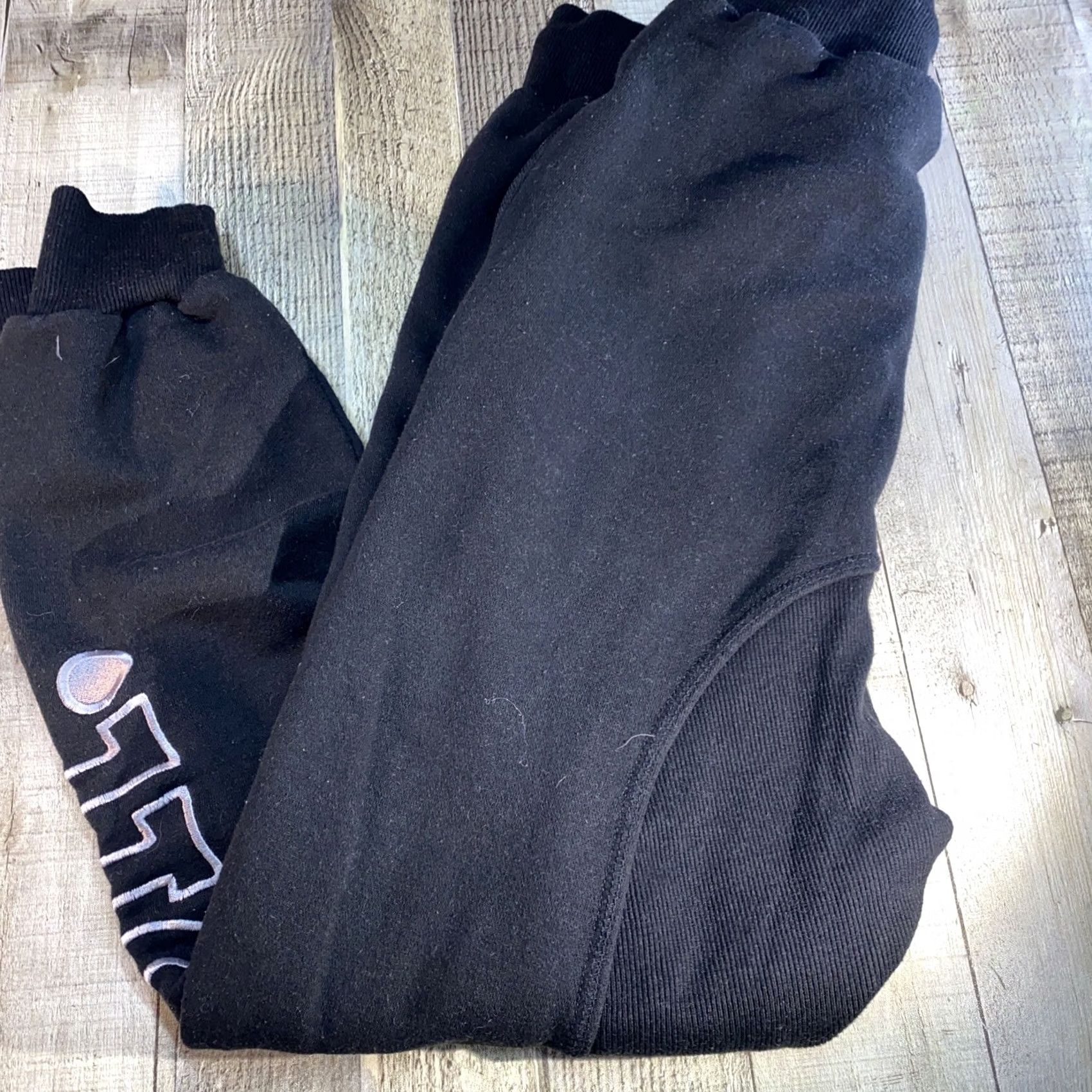 Vintage Icon Men Sweatpants Joggers Black Tiger Size S Regular Men Pants Activewear Size US 29 - 3 Thumbnail