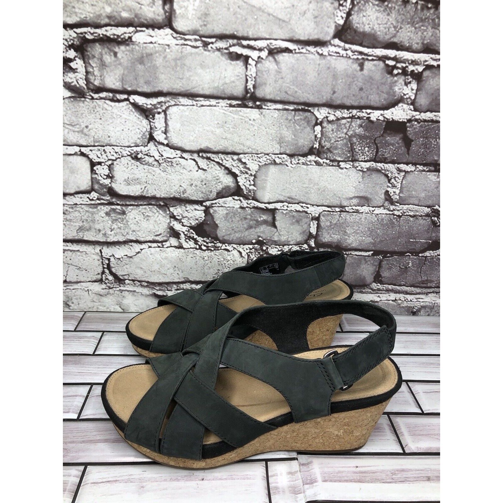 Clarks Clarks Unstructured Black Leather Criss Cross Strap Cork Wed Size US 7 / IT 37 - 20 Thumbnail