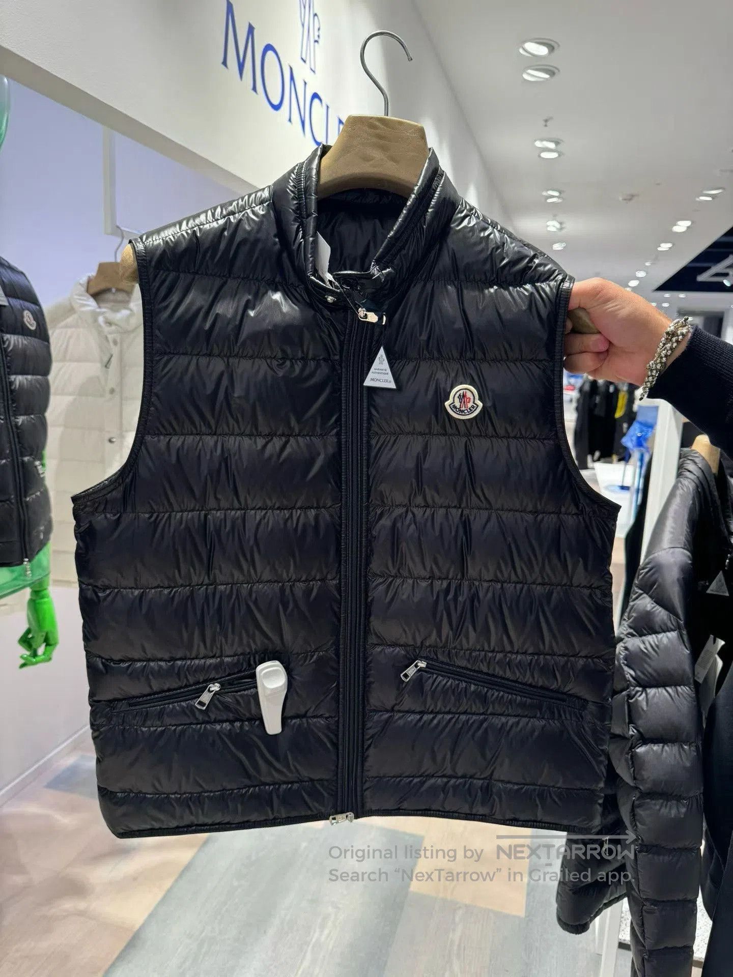 Moncler Moncler Men's Black Down Vest. Size US L / EU 52-54 / 3 - 1 Thumbnail