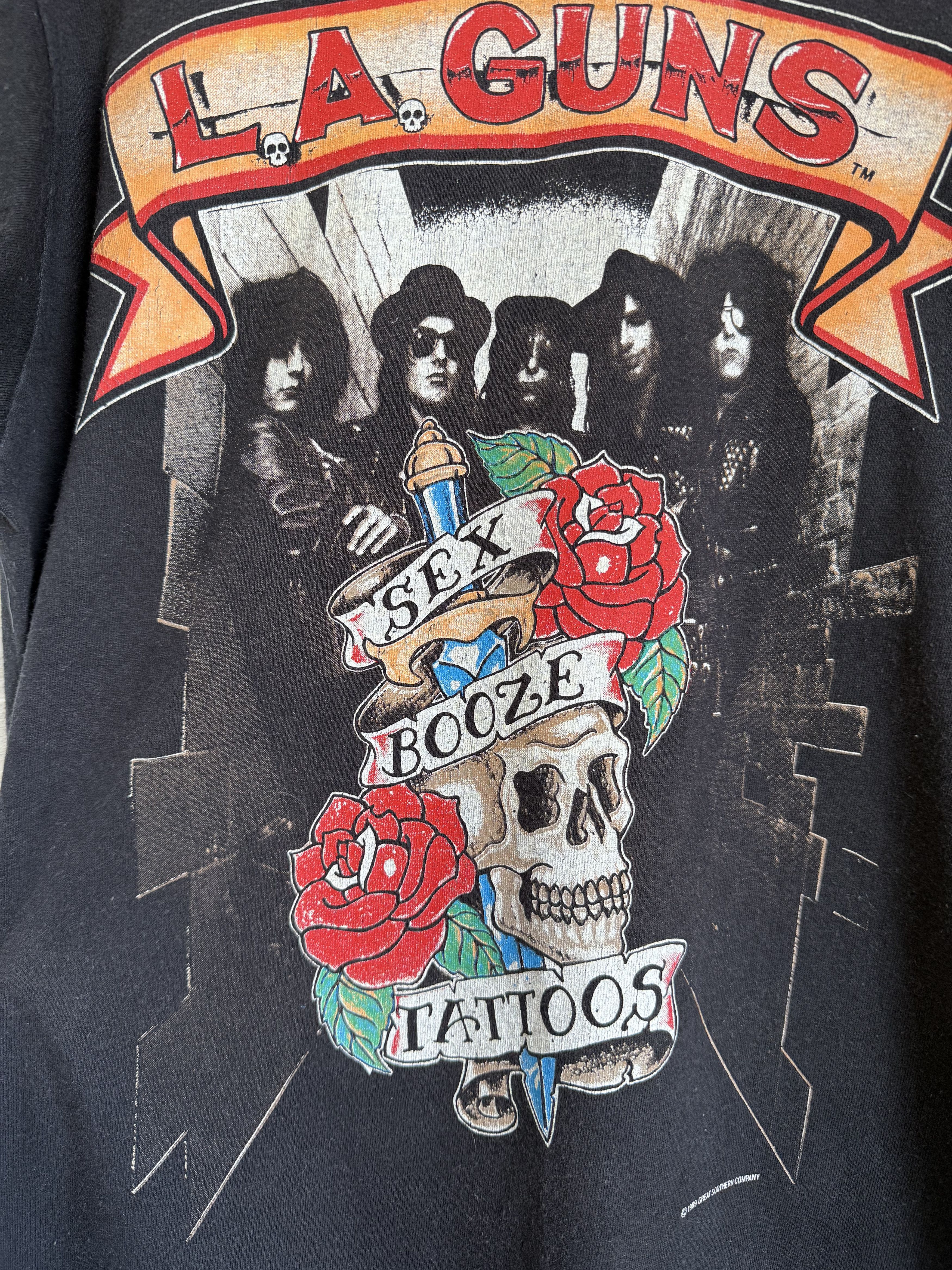 Band Tees × Vintage Vintage 1989 L.A. guns Cocked and Loaded tour 89-90 tee Size US L / EU 52-54 / 3 - 2 Thumbnail