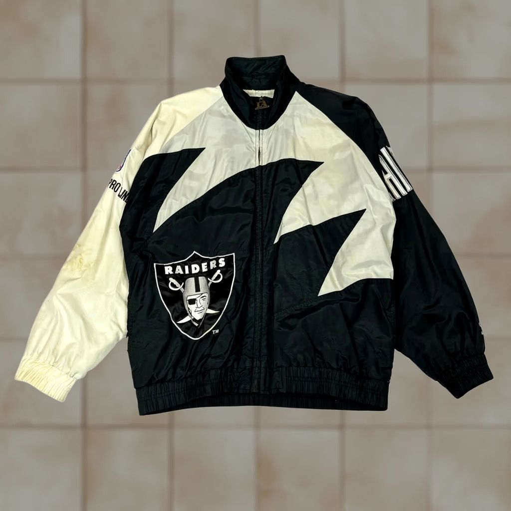 Logo Athletic VINTAGE LOGO ATHLETIC Raiders Jacket Medium NFL Sharktooth Pro Line 90s Men's Size US M / EU 48-50 / 2 - 1 Thumbnail