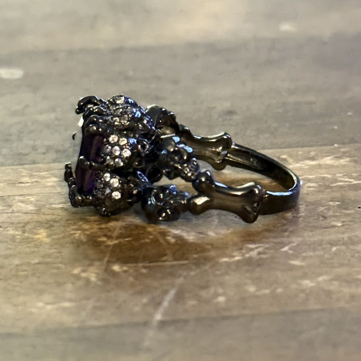 Other Gothic dark silver tone purple princess cut skull ring Size ONE SIZE - 11 Thumbnail