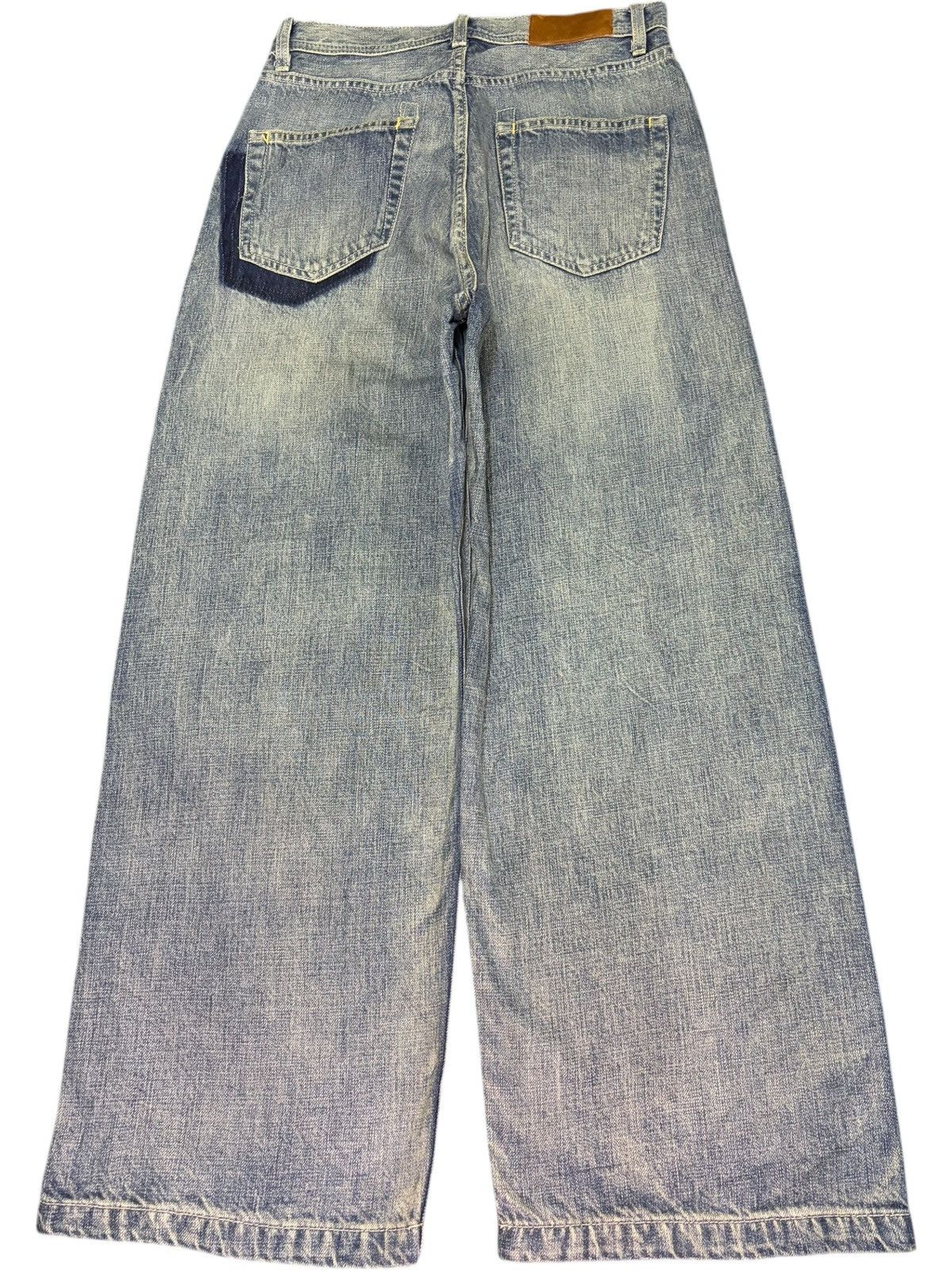 Acne Studios Vintage Japanese Brand Mud Wash Distress Baggy Jeans Size 27" / US 4 / IT 40 - 2 Thumbnail