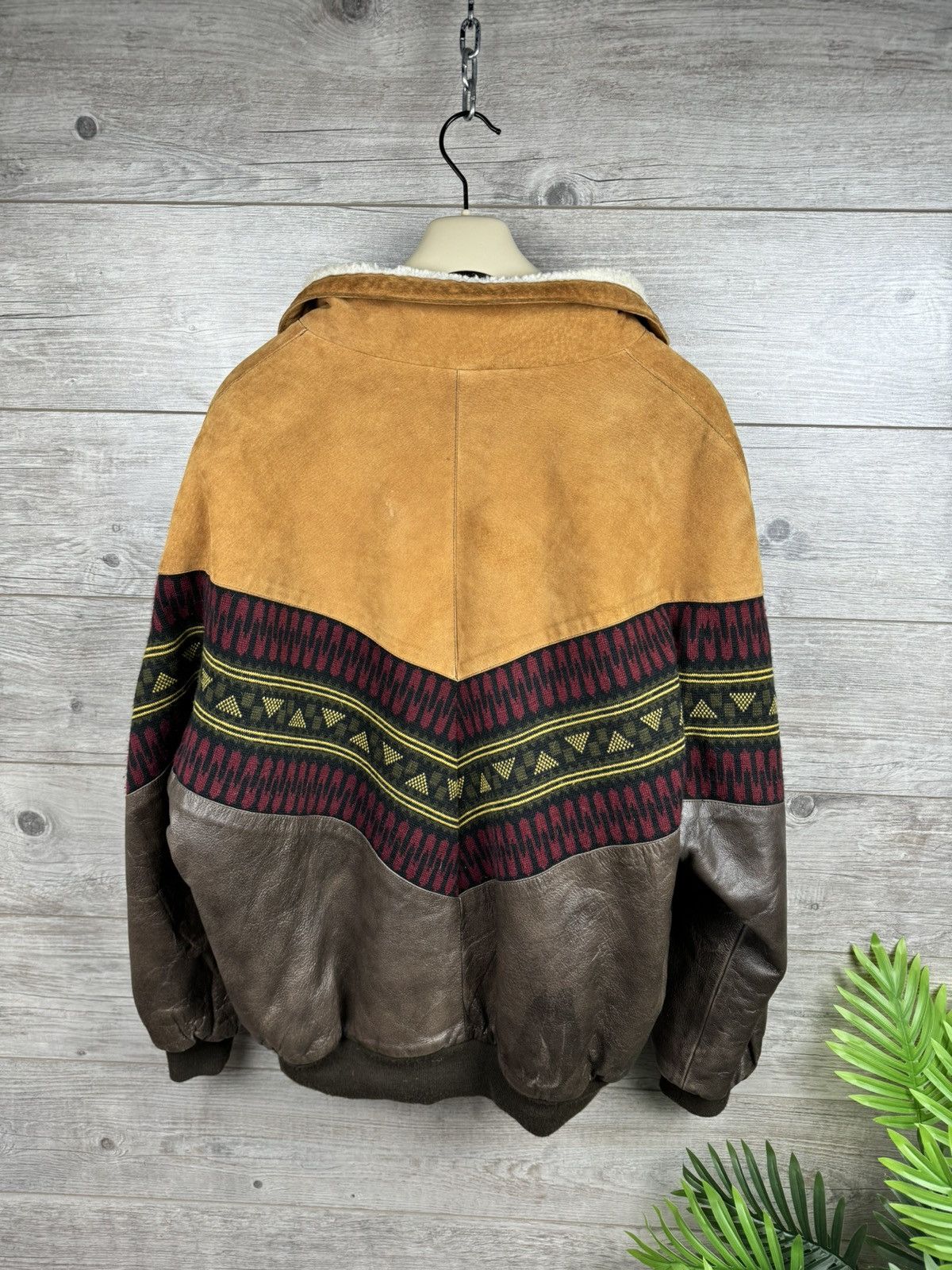 Unique warm rare vintage bomber jacket of the 80s from Skin