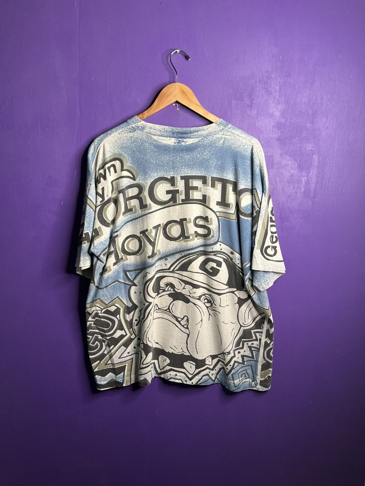 NBA × Vintage Vintage 90s Magic Johnson Georgetown Hoyas AOP t-shirt Size US XL / EU 56 / 4 - 2 Thumbnail