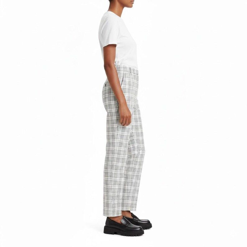 Burberry Burberry trousers | White and Blue Plaid Ankle Pants | Size 34" / US 12 / IT 48 - 2 Thumbnail
