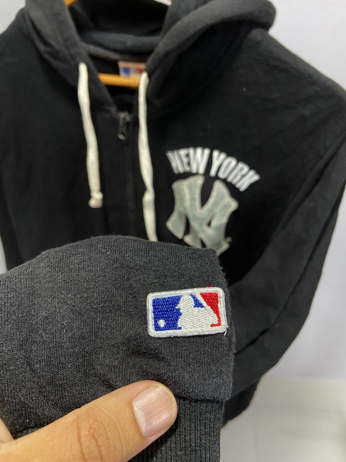 MLB × New York Yankees × Vintage MLB New York Yankees hoodie sweatshirt Size US S / EU 44-46 / 1 - 7 Thumbnail