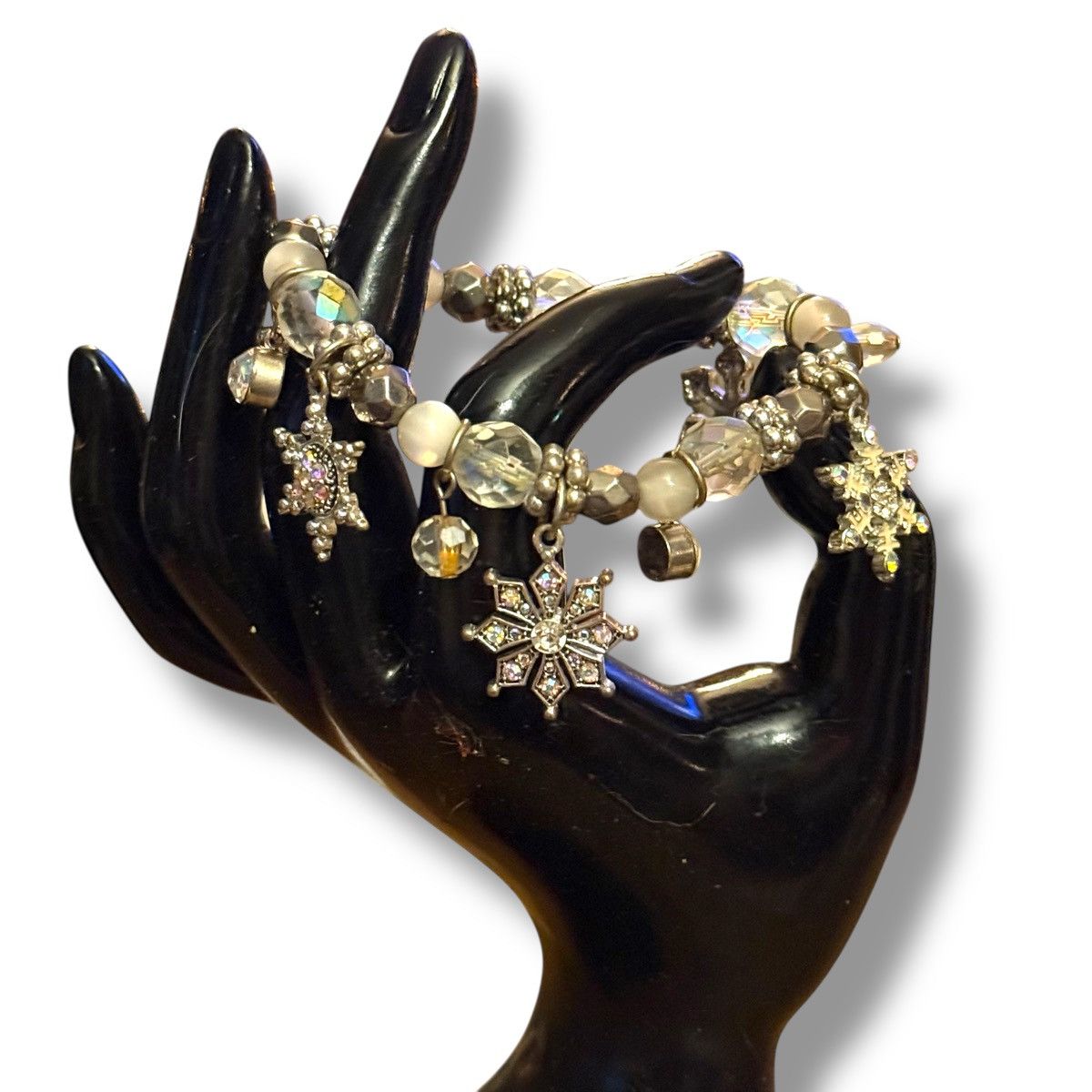Other Sparkly silver tone snowflake charm stretch bracelet Size ONE SIZE - 2 Thumbnail