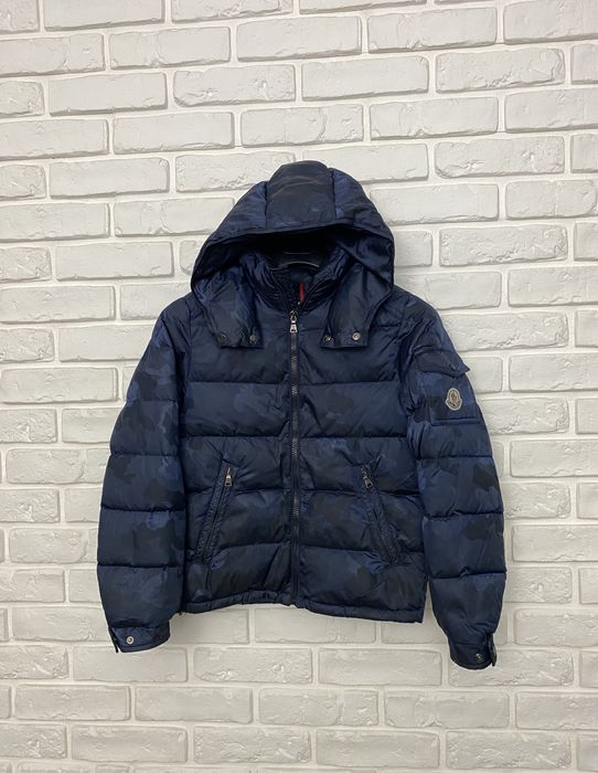 Moncler blue clearance camo